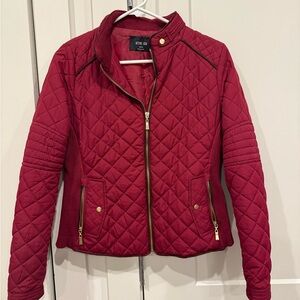 NWOT Active USA Women's Quilted Burgundy Bomber Jacket